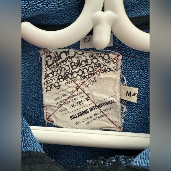Billabong Hoodie Size Medium - Picture 5 of 5
